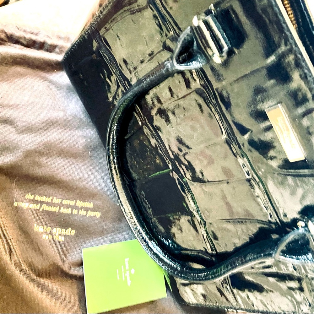 Kate Spade top handle leather bag NWT